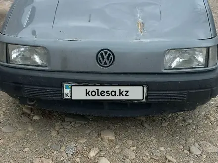 Volkswagen Passat 1991 года за 900 000 тг. в Тараз – фото 4