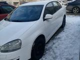 Volkswagen Jetta 2010 годаүшін3 400 000 тг. в Усть-Каменогорск – фото 2