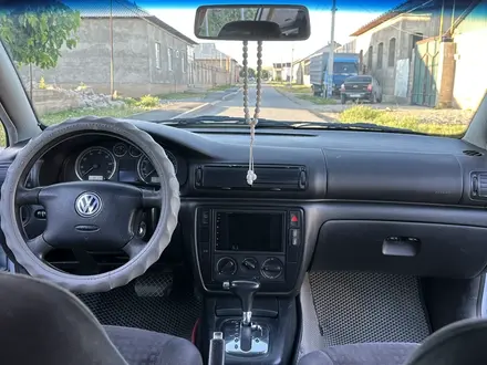 Volkswagen Passat 2003 года за 2 800 000 тг. в Шымкент – фото 20