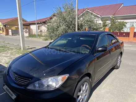 Toyota Camry 2004 года за 3 500 000 тг. в Атырау – фото 5