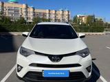 Toyota RAV4 2018 года за 14 500 000 тг. в Астана