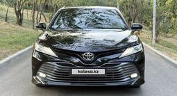 Toyota Camry 2018 годаүшін13 900 000 тг. в Алматы – фото 3