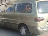 Hyundai Starex 2002 года за 2 200 000 тг. в Алматы – фото 3