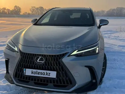 Lexus NX 350h 2022 года за 32 000 000 тг. в Усть-Каменогорск – фото 2