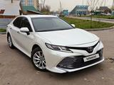 Toyota Camry 2020 года за 14 800 000 тг. в Алматы – фото 5