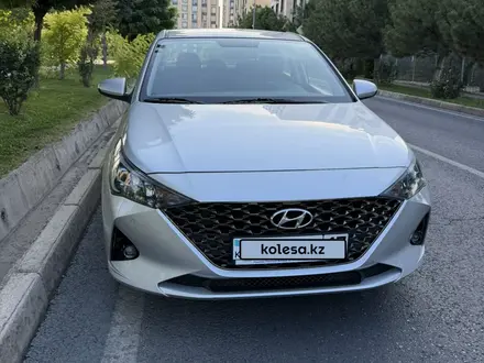 Hyundai Accent 2020 года за 7 000 000 тг. в Шымкент – фото 2