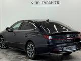 Hyundai Sonata Elegance 2020 года за 11 900 000 тг. в Астана – фото 2