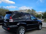 Toyota Land Cruiser Prado 2005 годаfor7 900 000 тг. в Актобе – фото 2