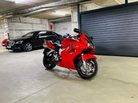 Honda  VFR 800 2002 года за 2 160 000 тг. в Петропавловск