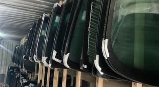 Лобовое стекло за 19 900 тг. в Алматы