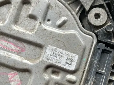 Вентилятор радиатора BMW G30/G11/G12 за 140 000 тг. в Астана – фото 3