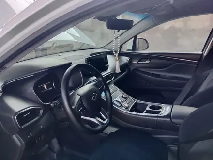 Hyundai Santa Fe 2021 года за 13 000 000 тг. в Шымкент – фото 6