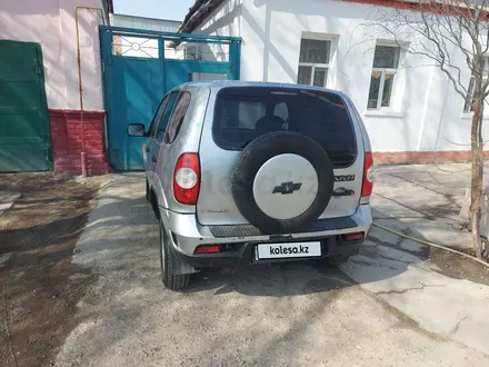 Chevrolet Niva 2010 года за 1 800 000 тг. в Кызылорда – фото 4