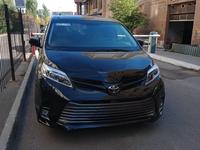 Toyota Sienna 2016 года за 12 950 000 тг. в Астана