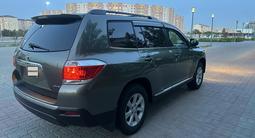 Toyota Highlander 2011 года за 8 400 000 тг. в Актау – фото 4