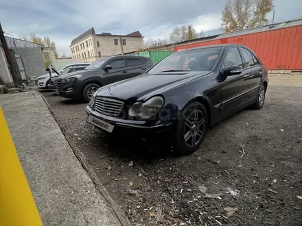 Mercedes-Benz C 320 2000 года за 2 300 000 тг. в Астана – фото 2