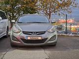 Hyundai Elantra 2013 года за 5 500 000 тг. в Астана – фото 3