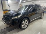 Infiniti FX35 2009 года за 8 700 000 тг. в Астана – фото 3