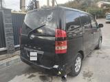 Toyota Noah 2004 годаүшін4 000 000 тг. в Алматы