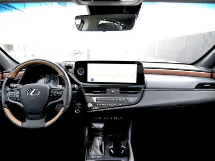 Lexus ES 250 Luxury 2.5 2024 года за 34 990 000 тг. в Шымкент – фото 8