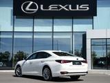 Lexus ES 250 Luxury 2.5 2024 года за 34 990 000 тг. в Шымкент – фото 2