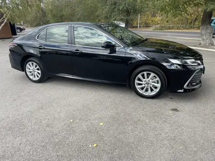 Toyota Camry 2023 года за 16 300 000 тг. в Караганда – фото 27