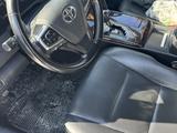 Toyota Camry 2014 годаүшін11 000 000 тг. в Астана – фото 5