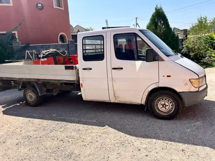 Mercedes-Benz Sprinter 1998 года за 3 500 000 тг. в Алматы – фото 4