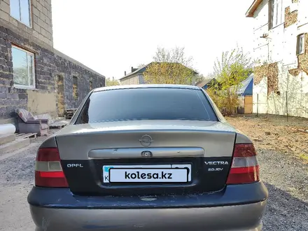 Opel Vectra 1997 года за 1 400 000 тг. в Караганда – фото 6