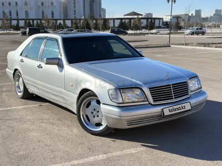Mercedes-Benz S 320 1997 года за 4 200 000 тг. в Астана