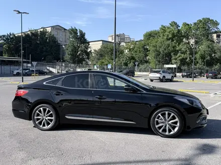 Hyundai Grandeur 2014 года за 8 800 000 тг. в Шымкент – фото 4
