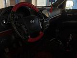 Hyundai Santa Fe 2007 года за 5 600 000 тг. в Актобе – фото 3