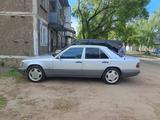 Mercedes-Benz E 220 1995 года за 4 000 000 тг. в Павлодар – фото 2