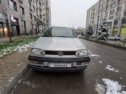 Volkswagen Golf 1992 года за 2 000 000 тг. в Алматы – фото 2