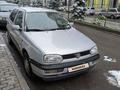 Volkswagen Golf 1992 годаүшін2 200 000 тг. в Алматы