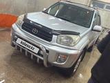 Toyota RAV4 2001 годаүшін5 300 000 тг. в Астана