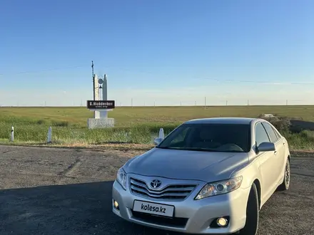 Toyota Camry 2011 года за 7 900 000 тг. в Уральск – фото 6