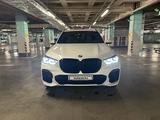 BMW X5 2021 года за 42 000 000 тг. в Алматы – фото 3