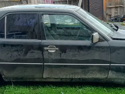 Mercedes-Benz E 230 1993 года за 1 000 000 тг. в Боровской