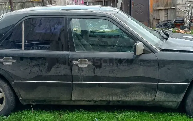 Mercedes-Benz E 230 1993 годаfor1 000 000 тг. в Боровской