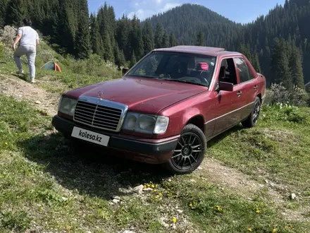 Mercedes-Benz E 230 1991 года за 1 250 000 тг. в Алматы