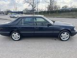 Mercedes-Benz E 280 1994 года за 2 100 000 тг. в Шымкент – фото 3