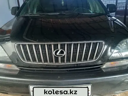 Lexus RX 300 1999 года за 4 400 000 тг. в Сарыагаш