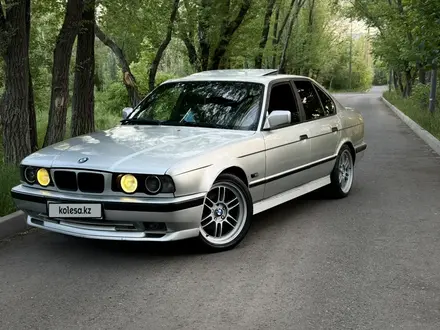 BMW 520 1990 года за 1 800 000 тг. в Астана
