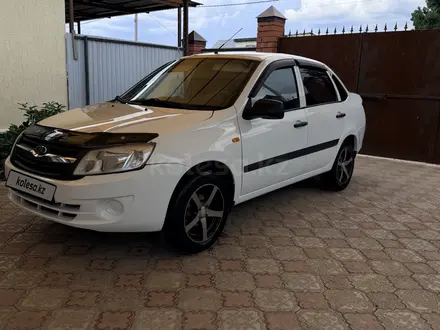 ВАЗ (Lada) Granta 2190 2014 года за 2 500 000 тг. в Уральск – фото 2