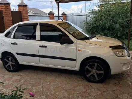 ВАЗ (Lada) Granta 2190 2014 года за 2 500 000 тг. в Уральск – фото 4