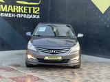 Hyundai Solaris 2015 года за 5 350 000 тг. в Актау – фото 2