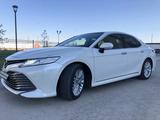 Toyota Camry 2019 года за 14 800 000 тг. в Туркестан – фото 5