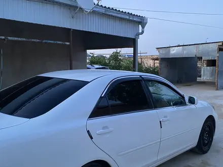 Toyota Camry 2003 года за 4 400 000 тг. в Жанаозен – фото 2