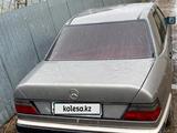 Mercedes-Benz E 230 1988 годаүшін1 300 000 тг. в Астана – фото 2